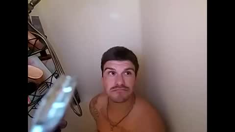 Snapshot of mikemike11k chatting on 01/23/25, 11:15 mikemike11k online show from 01/23/25, 11:15