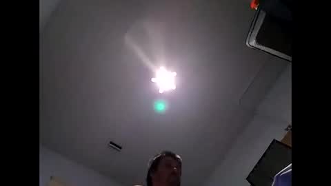 Snapshot of mikemike11k chatting on 02/18/25, 03:10 mikemike11k online show from 02/18/25, 03:10