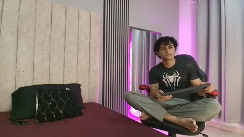 mikey_banji online show from 09/10/25, 04:56