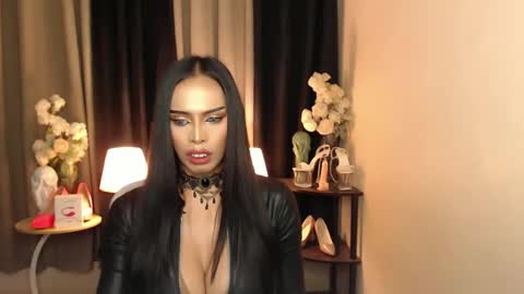 Mistress MikeyAlawi online show from 02/03/25, 02:34