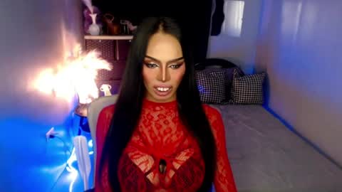 Snapshot of mikeyalawi03 chatting on 06/17/26, 04:59 Mistress MikeyAlawi online show from 06/17/26, 04:59