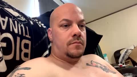 mikeylikesit2222 online show from 12/29/24, 04:30