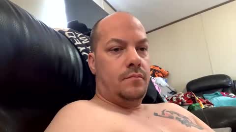 mikeylikesit2222 online show from 02/02/25, 05:59