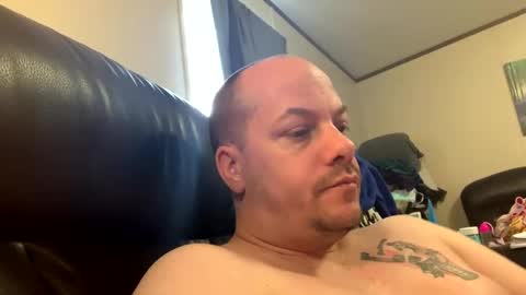 mikeylikesit2222 online show from 10/11/25, 02:26