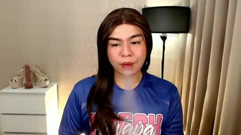 Snapshot of mikha_sensual chatting on 02/12/25, 06:51 Theresa Luna online show from 02/12/25, 06:51