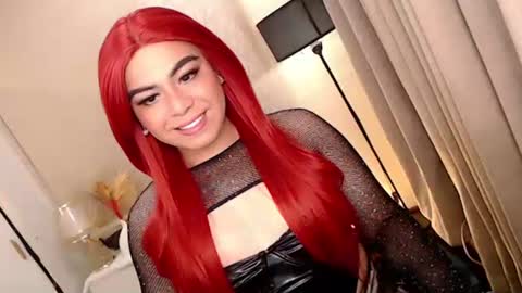 Snapshot of mikha_sensual chatting on 11/16/25, 04:34 Theresa Luna online show from 11/16/25, 04:34