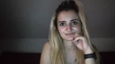 Snapshot of miki234809581 chatting on 10/06/25, 09:12 miki234809581 online show from 10/06/25, 09:12