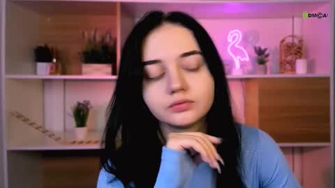 miki_ti online show from 12/14/25, 06:19