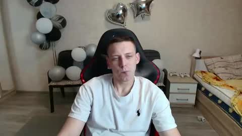 Michael online show from 06/10/26, 09:25