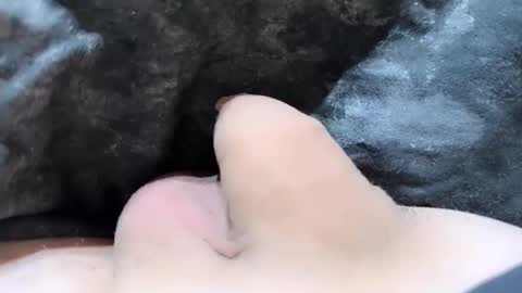 mikke332 online show from 12/20/25, 07:32