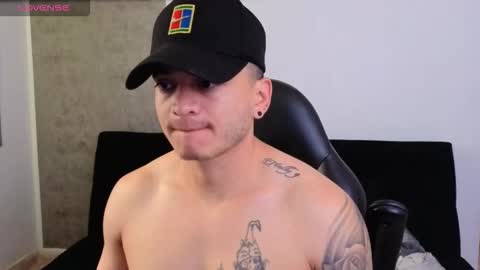 MIKKE online show from 03/11/26, 02:56