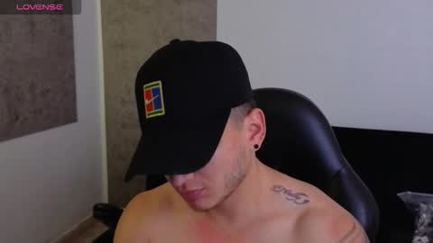 MIKKE online show from 03/14/26, 03:06