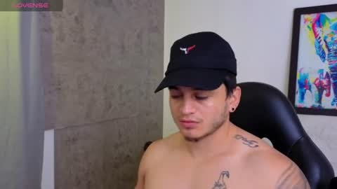 Snapshot of mikke_love chatting on 06/12/26, 01:43 MIKKE online show from 06/12/26, 01:43