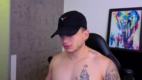 Snapshot of mikke_love chatting on 08/06/26, 02:41 MIKKE online show from 08/06/26, 02:41