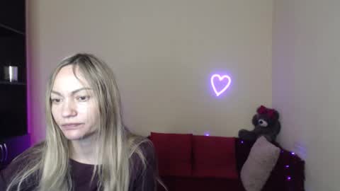 Adalina online show from 04/05/26, 05:21