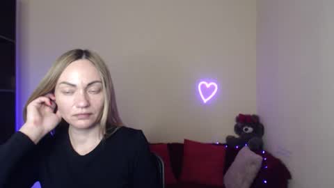 Adalina online show from 04/19/26, 06:21