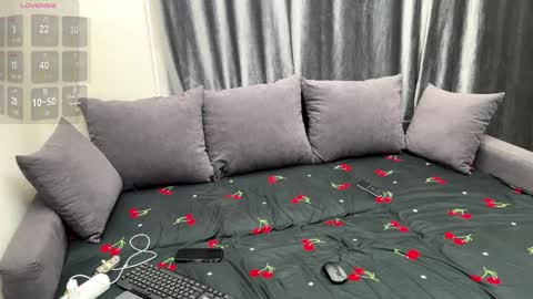 Snapshot of mikki_superstar chatting on 03/01/26, 11:07 Mikki online show from 03/01/26, 11:07