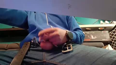 Bescior online show from 02/25/25, 02:14