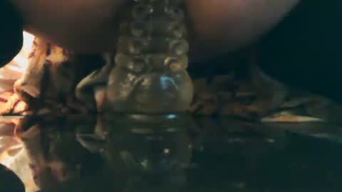 Bescior online show from 10/05/25, 02:15