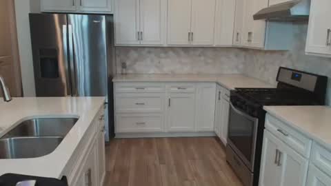 Mikaylah online show from 03/01/25, 11:26