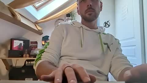 mikmik91 online show from 01/09/25, 02:29