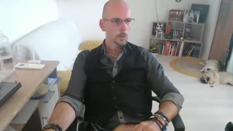 mikmik91 online show from 09/16/25, 03:35