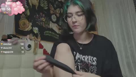 Miko online show from 10/16/25, 07:53