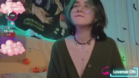 Miko online show from 11/05/25, 04:18