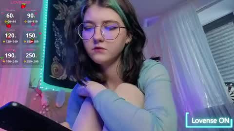 Snapshot of miko_meow chatting on 06/07/26, 12:31 Miko online show from 06/07/26, 12:31