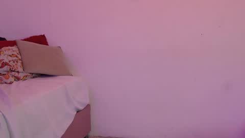 Mikoto Urb online show from 10/27/25, 07:07