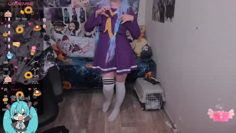 Snapshot of miku_bunny chatting on 12/09/24, 02:24 Miku online show from 12/09/24, 02:24