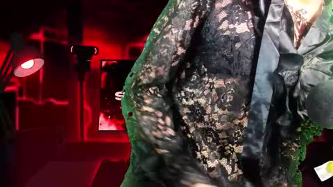 Snapshot of mikylezra chatting on 10/26/25, 04:51 mikylezra online show from 10/26/25, 04:51