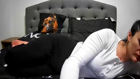 Mikyloveu online show from 03/11/25, 06:30