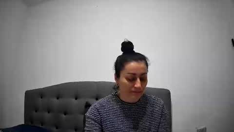 Mikyloveu online show from 03/17/26, 04:43