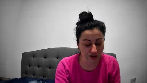 Mikyloveu online show from 03/20/26, 04:12