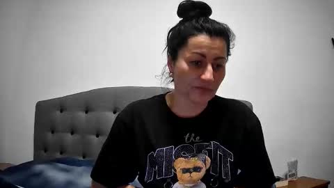 Mikyloveu online show from 03/24/26, 05:51