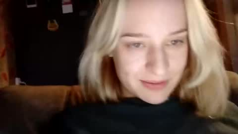 Mila 420 online show from 11/02/25, 11:34