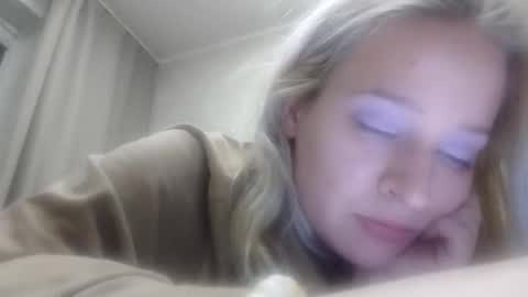Snapshot of mila_420 chatting on 05/21/26, 05:53 Mila 420 online show from 05/21/26, 05:53