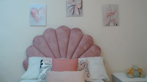 mila_adamss online show from 05/30/26, 11:18