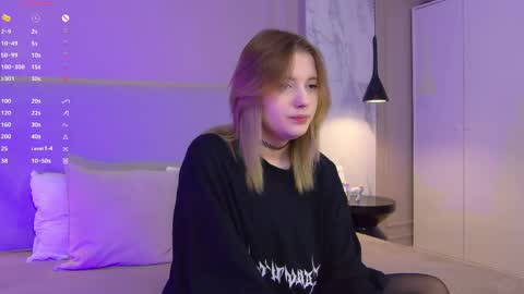 mila_blum online show from 05/04/26, 04:47