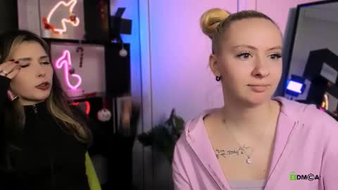 mila_glow online show from 01/13/26, 07:19