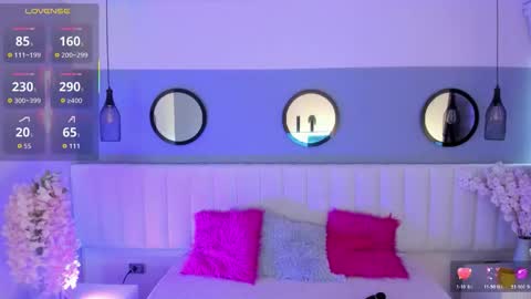 mila_hank online show from 11/06/25, 02:07