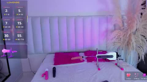 mila_hank online show from 03/10/26, 01:05