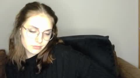 Snapshot of mila_keyy chatting on 03/27/26, 08:08 mila_keyy online show from 03/27/26, 08:08