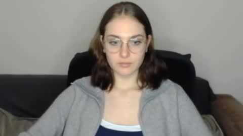 Snapshot of mila_keyy chatting on 04/26/26, 08:06 mila_keyy online show from 04/26/26, 08:06
