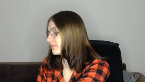 Snapshot of mila_keyy chatting on 05/23/26, 08:24 mila_keyy online show from 05/23/26, 08:24