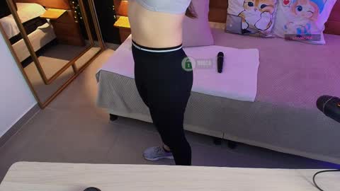 Milena  online show from 09/12/25, 10:59