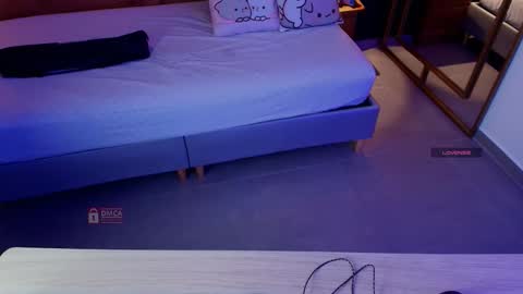 Milena  online show from 03/01/26, 11:01