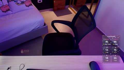 Milena  online show from 03/07/26, 11:07