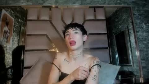 Mila online show from 10/06/25, 04:10